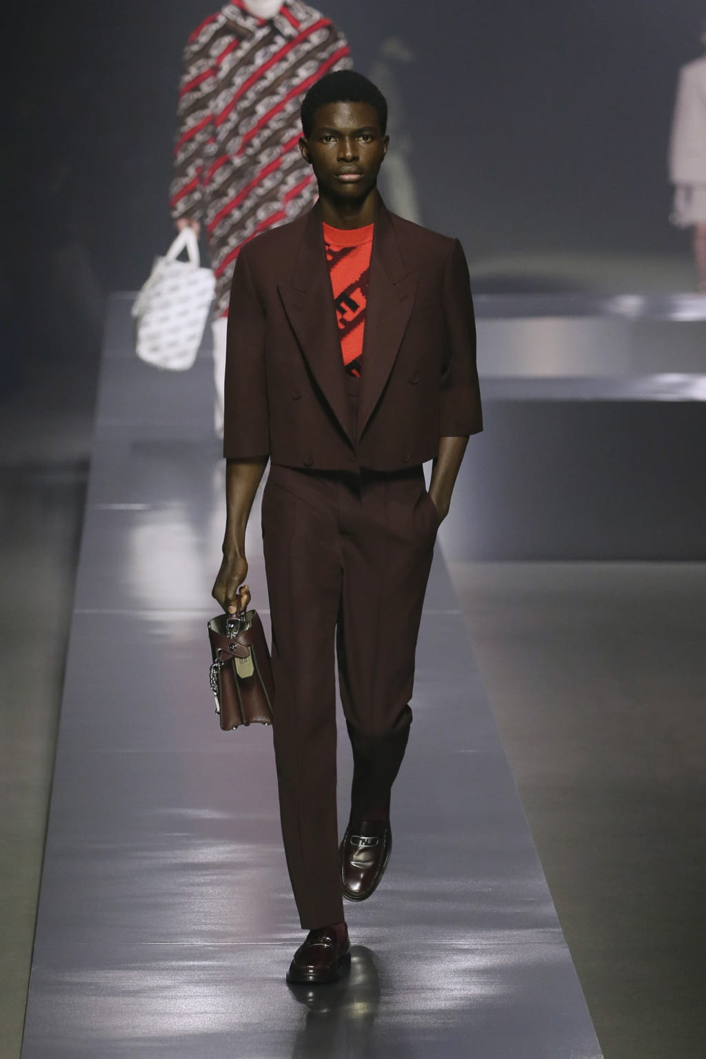 Fashion Week Milan Fall/Winter 2022 look 26 from the Fendi collection 男装
