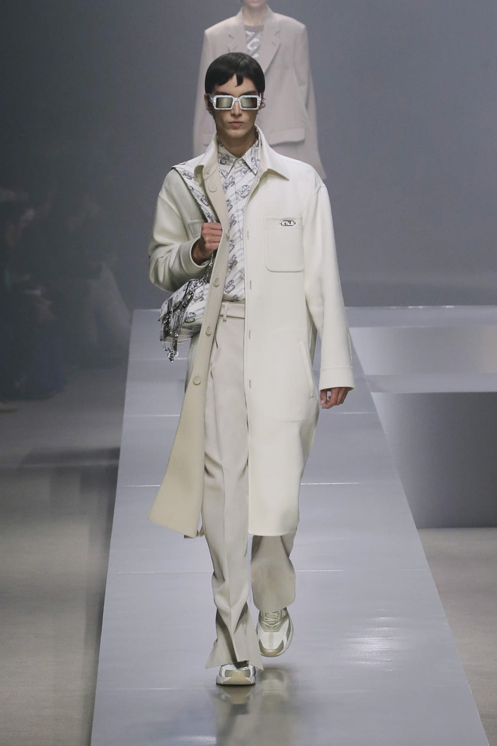 Fashion Week Milan Fall/Winter 2022 look 28 de la collection Fendi menswear