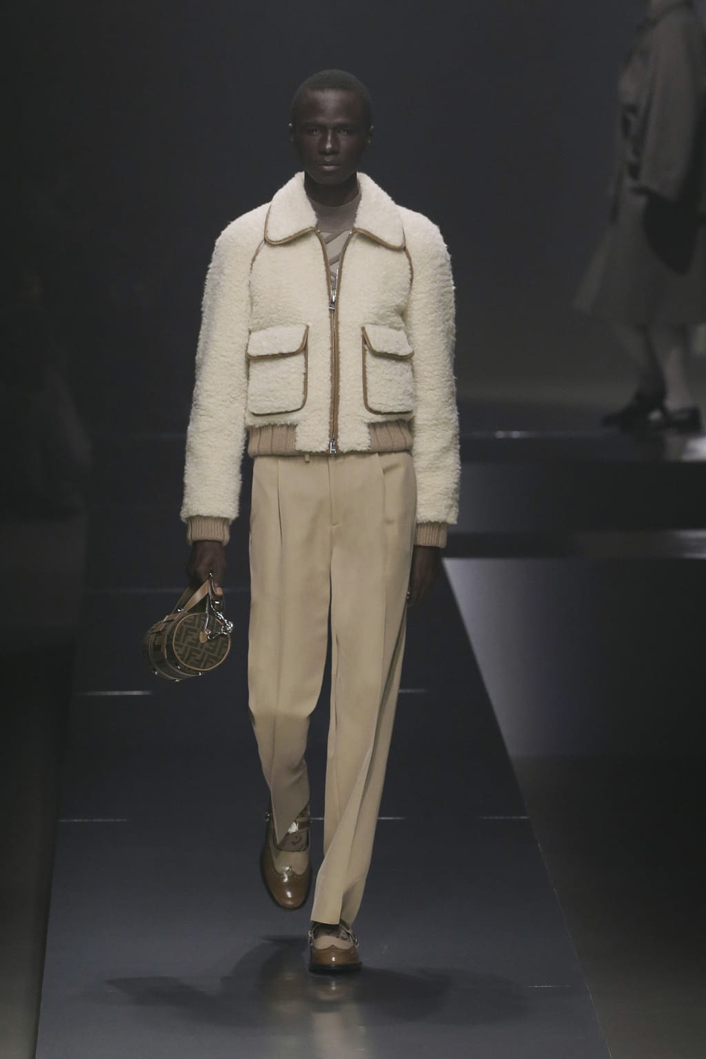 Fashion Week Milan Fall/Winter 2022 look 31 de la collection Fendi menswear