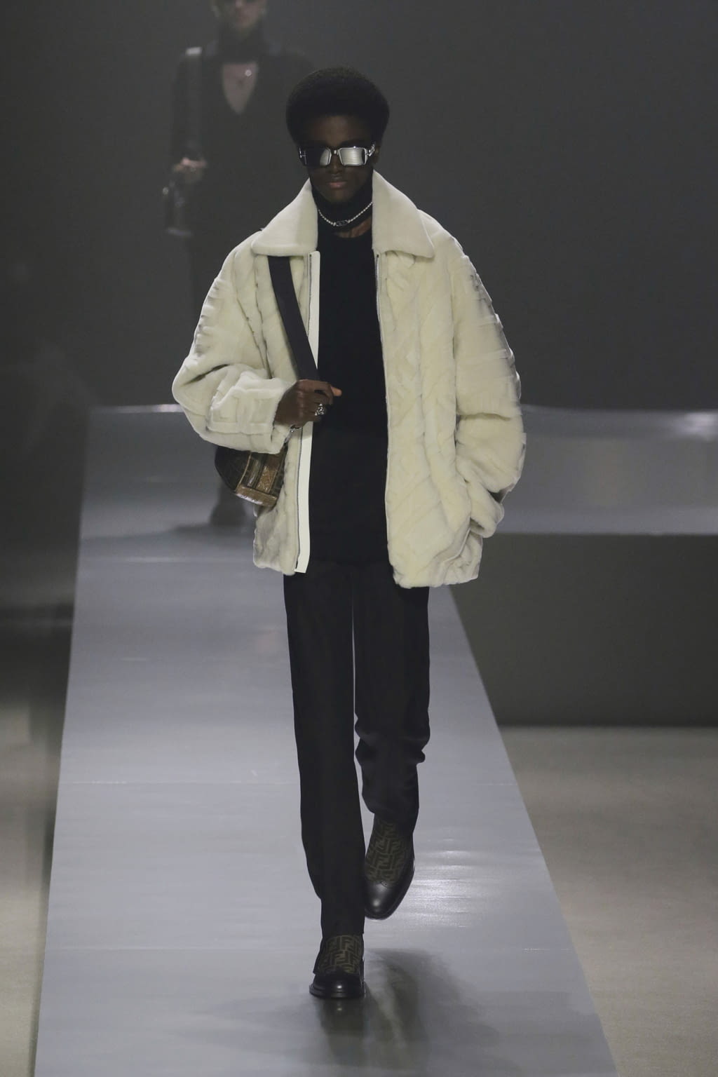 Fashion Week Milan Fall/Winter 2022 look 44 from the Fendi collection menswear