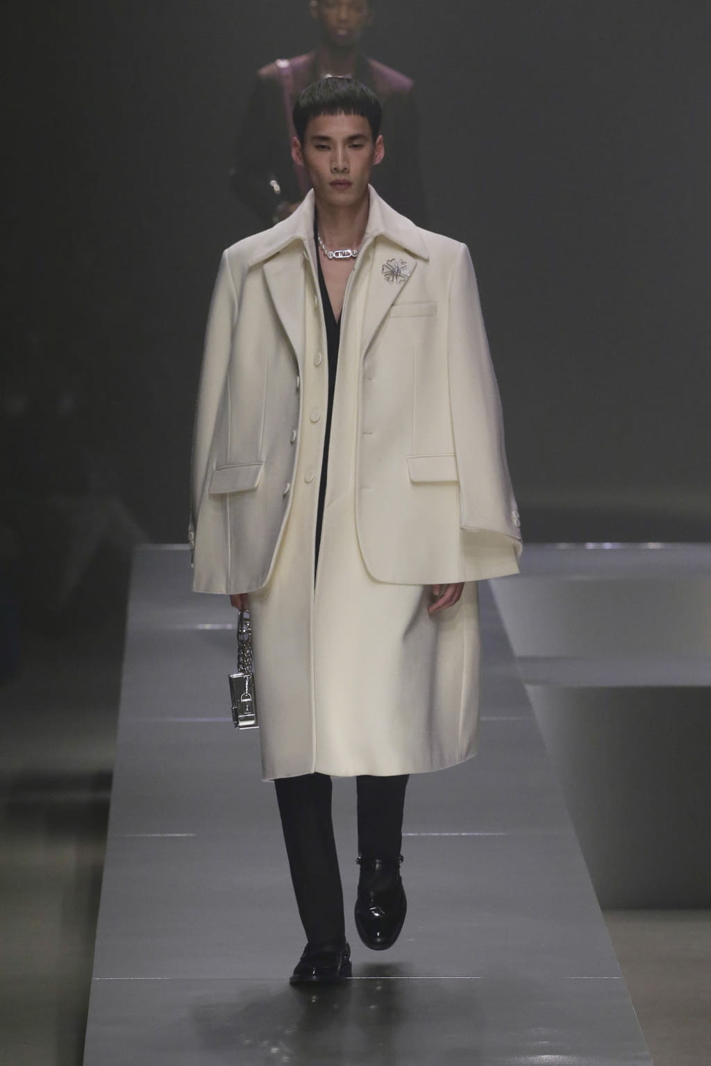 Fashion Week Milan Fall/Winter 2022 look 48 de la collection Fendi menswear