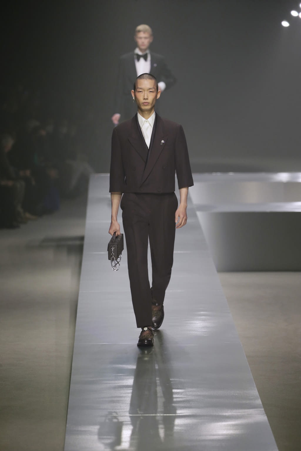 Fashion Week Milan Fall/Winter 2022 look 53 from the Fendi collection 男装