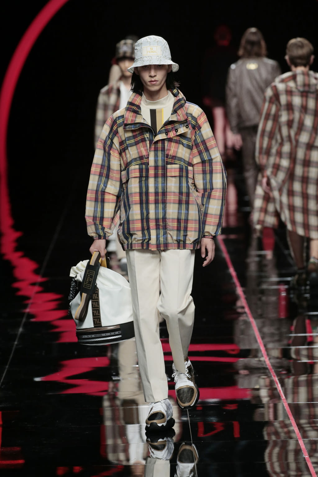 Fashion Week Milan Spring/Summer 2019 look 27 from the Fendi collection menswear