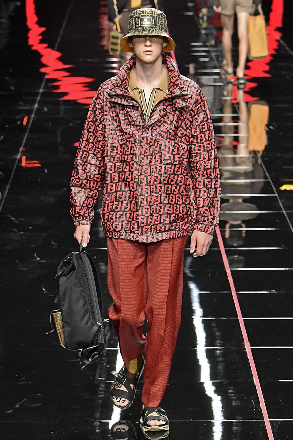 Fashion Week Milan Spring/Summer 2019 look 22 from the Fendi collection menswear