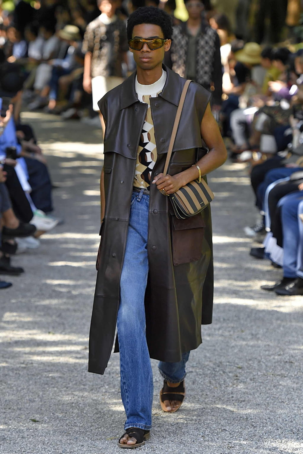 Fashion Week Milan Spring/Summer 2020 look 50 from the Fendi collection 男装