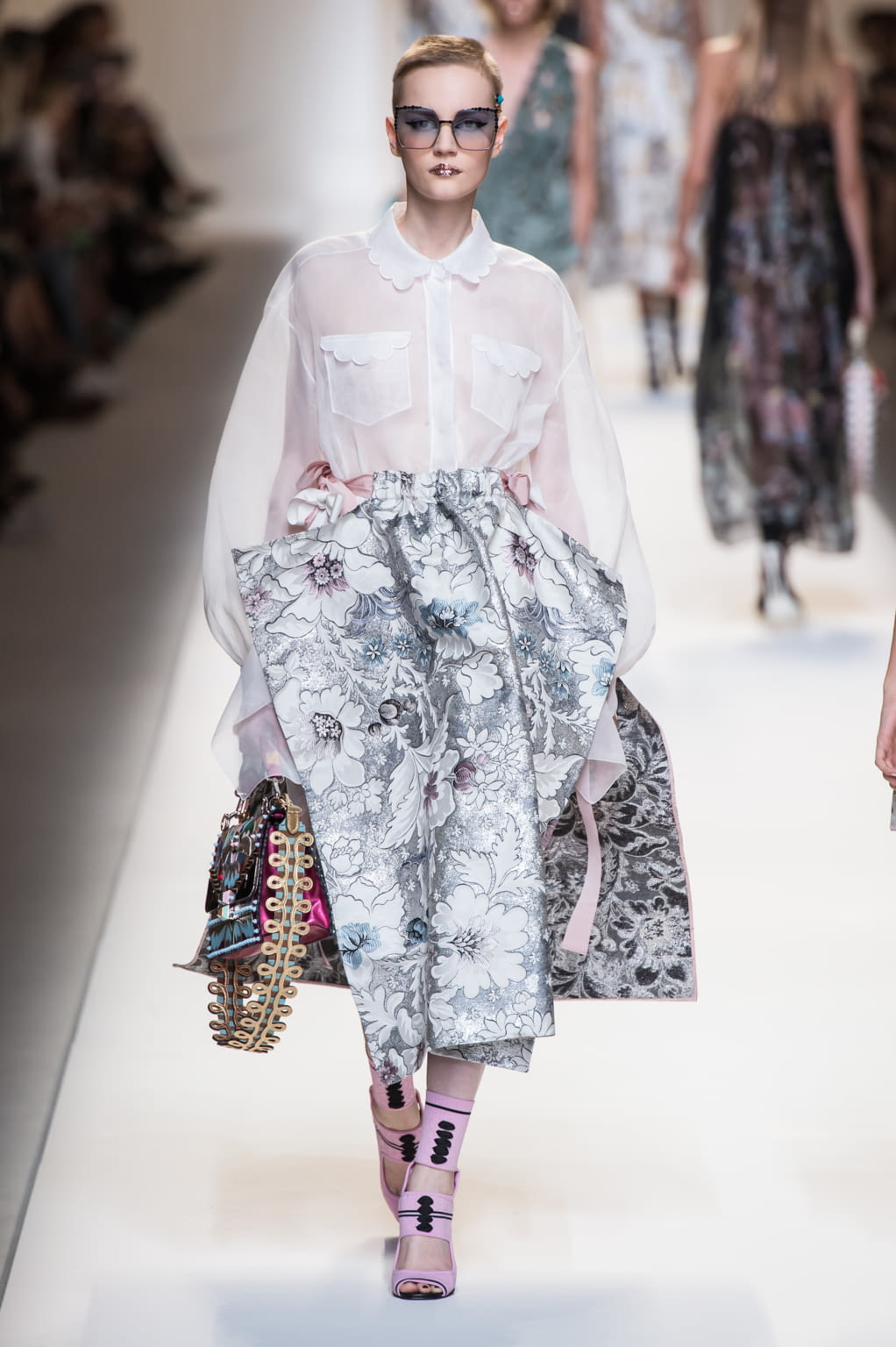 Fashion Week Milan Spring/Summer 2017 look 40 de la collection Fendi womenswear