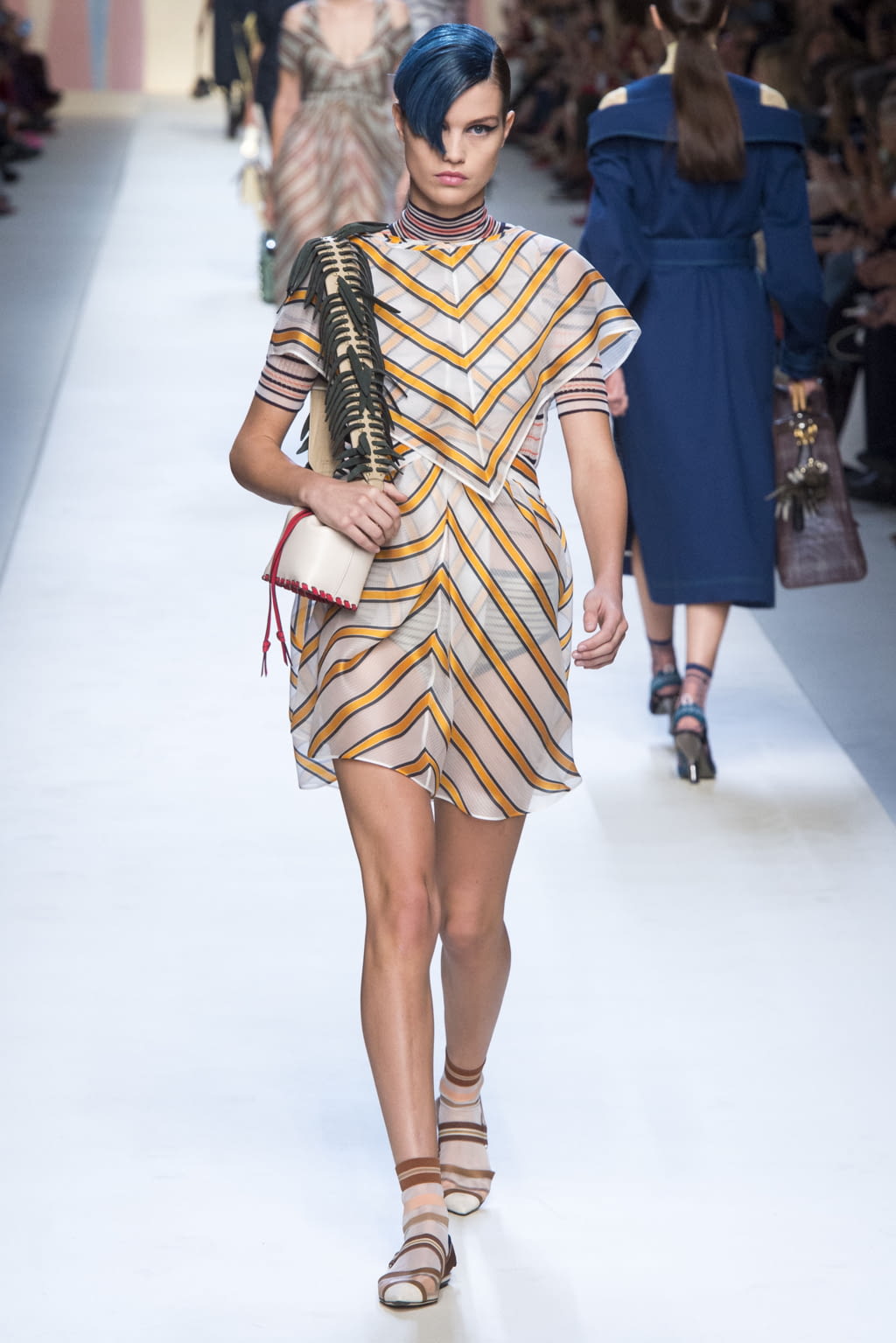 Fashion Week Milan Spring/Summer 2018 look 18 from the Fendi collection womenswear