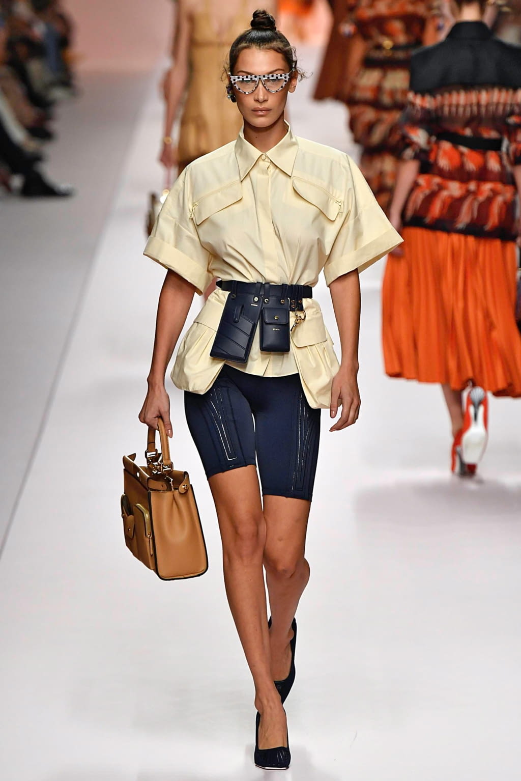 Fashion Week Milan Spring/Summer 2019 look 23 from the Fendi collection womenswear