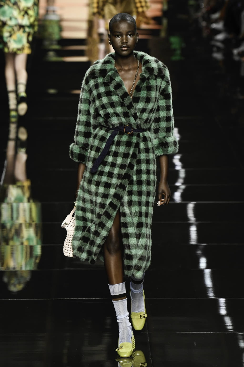 Fashion Week Milan Spring/Summer 2020 look 7 from the Fendi collection womenswear