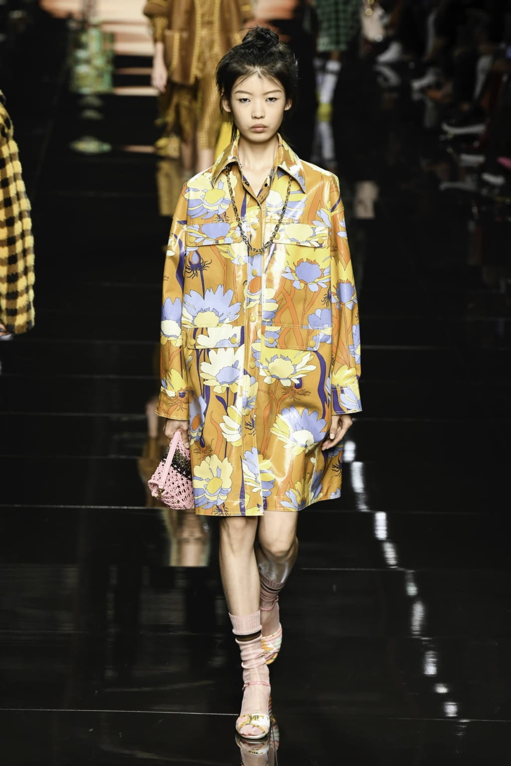 Fashion Week Milan Spring/Summer 2020 look 9 from the Fendi collection womenswear