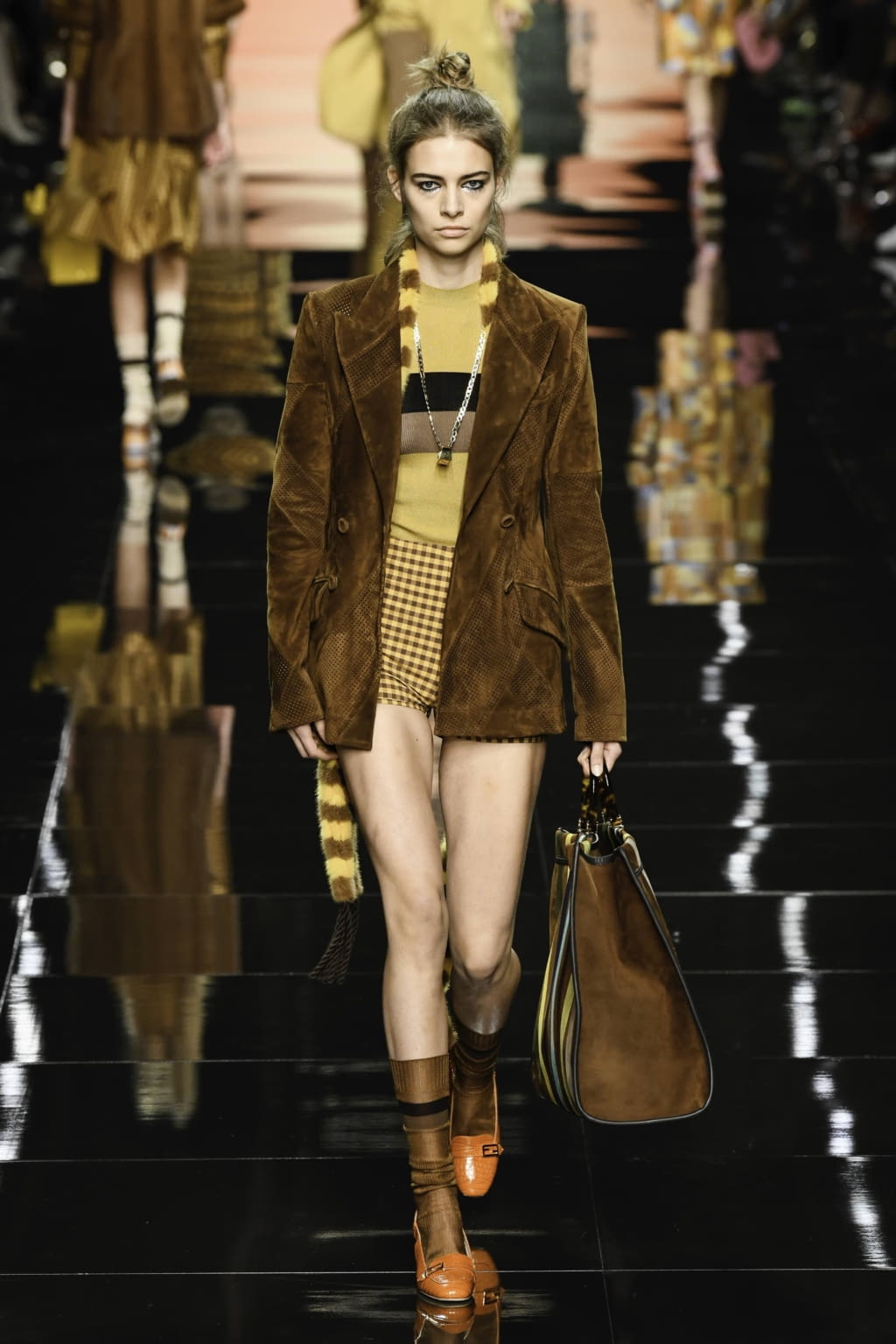 Fashion Week Milan Spring/Summer 2020 look 12 from the Fendi collection womenswear