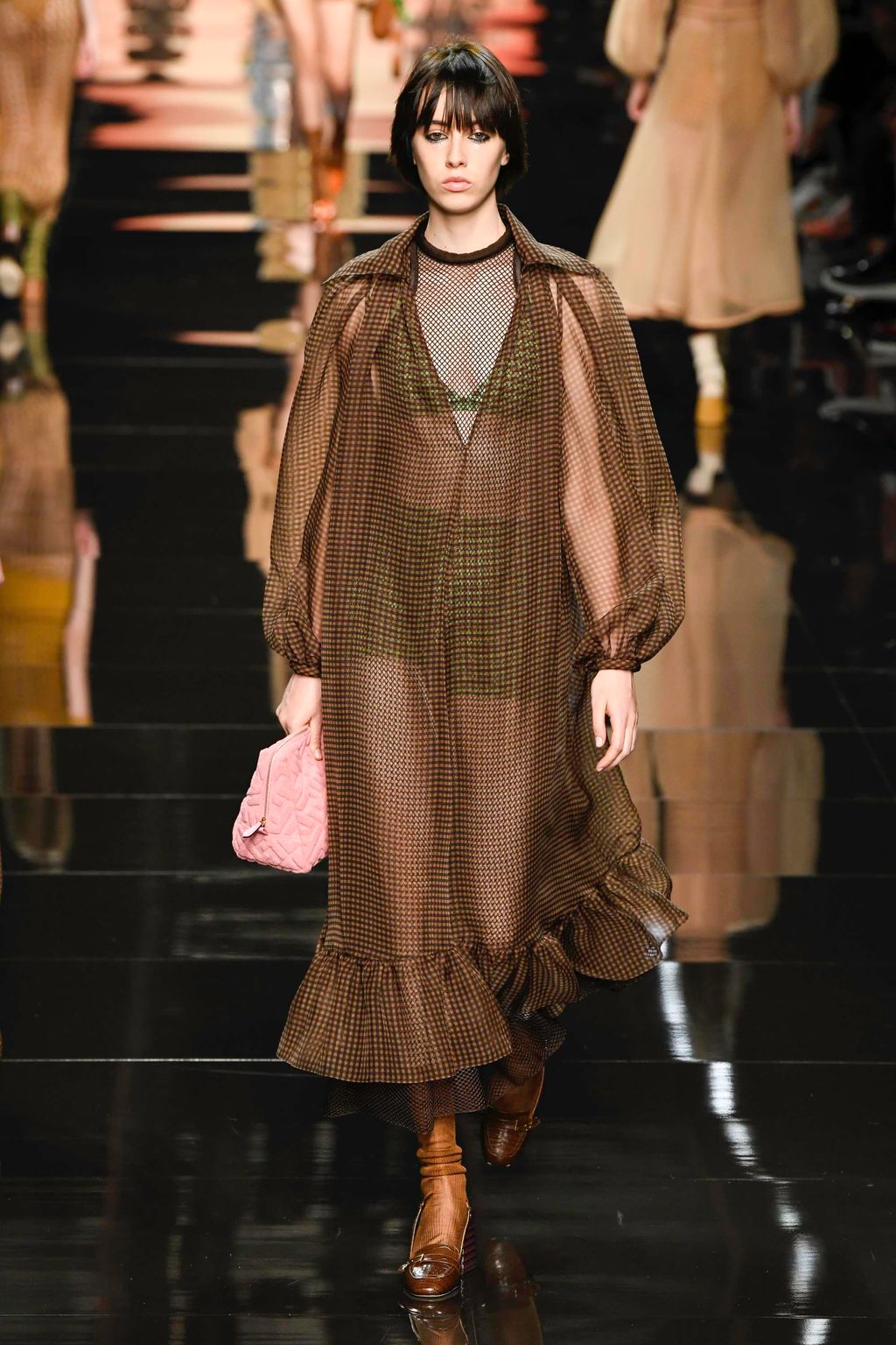 Fashion Week Milan Spring/Summer 2020 look 31 from the Fendi collection 女装
