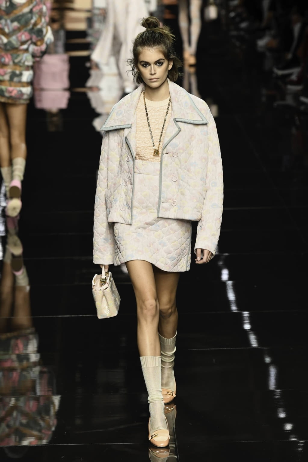 Fashion Week Milan Spring/Summer 2020 look 45 from the Fendi collection 女装