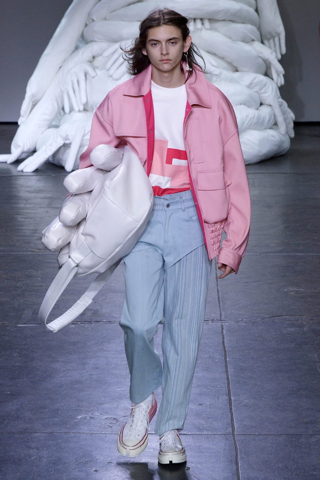 Fashion Week New York Spring/Summer 2019 look 11 from the Feng Chen Wang collection menswear