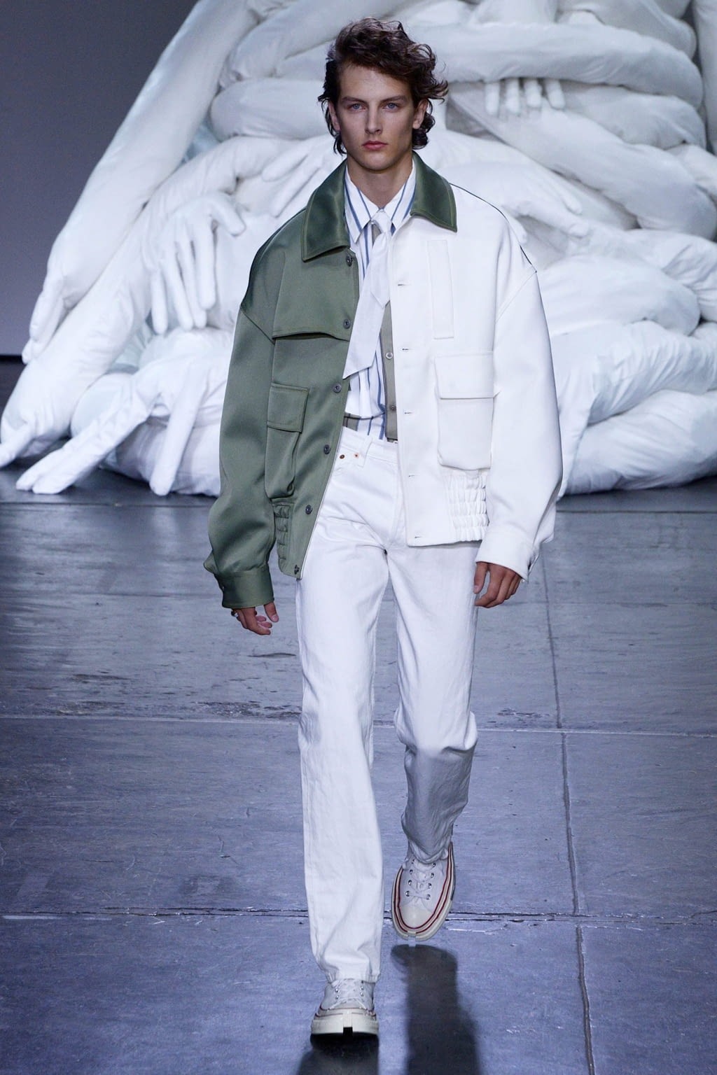 Fashion Week New York Spring/Summer 2019 look 23 from the Feng Chen Wang collection menswear