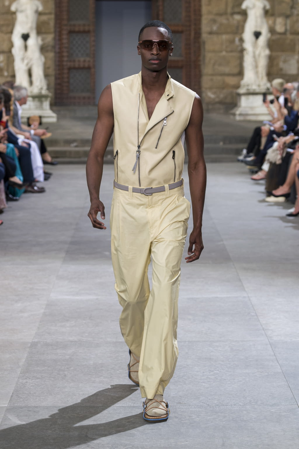 Fashion Week Florence Spring/Summer 2020 look 5 from the Ferragamo collection menswear