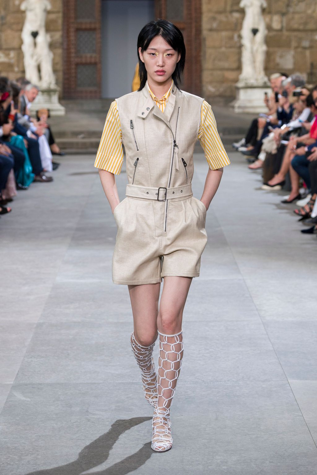 Fashion Week Florence Spring/Summer 2020 look 6 de la collection Ferragamo menswear