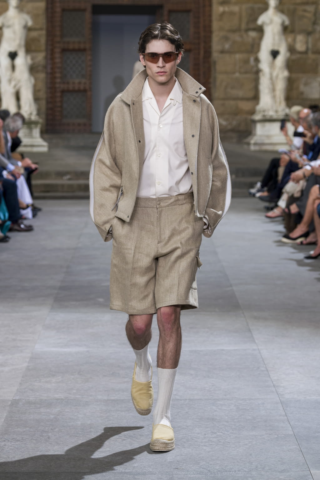 Fashion Week Florence Spring/Summer 2020 look 13 from the Ferragamo collection 男装