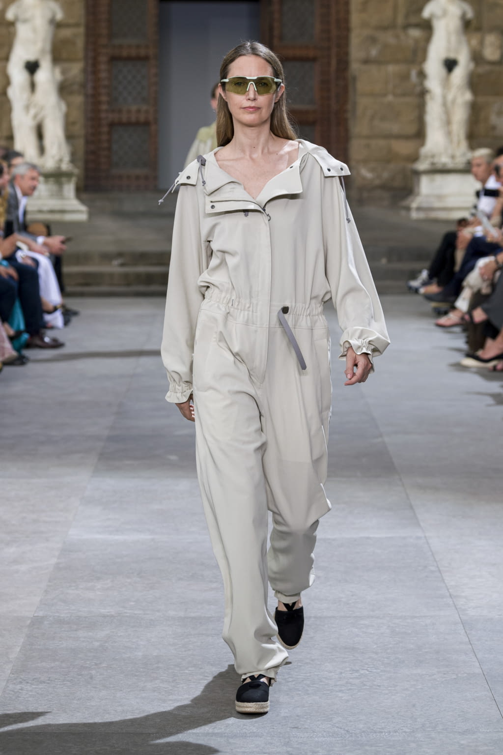 Fashion Week Florence Spring/Summer 2020 look 15 from the Ferragamo collection 男装