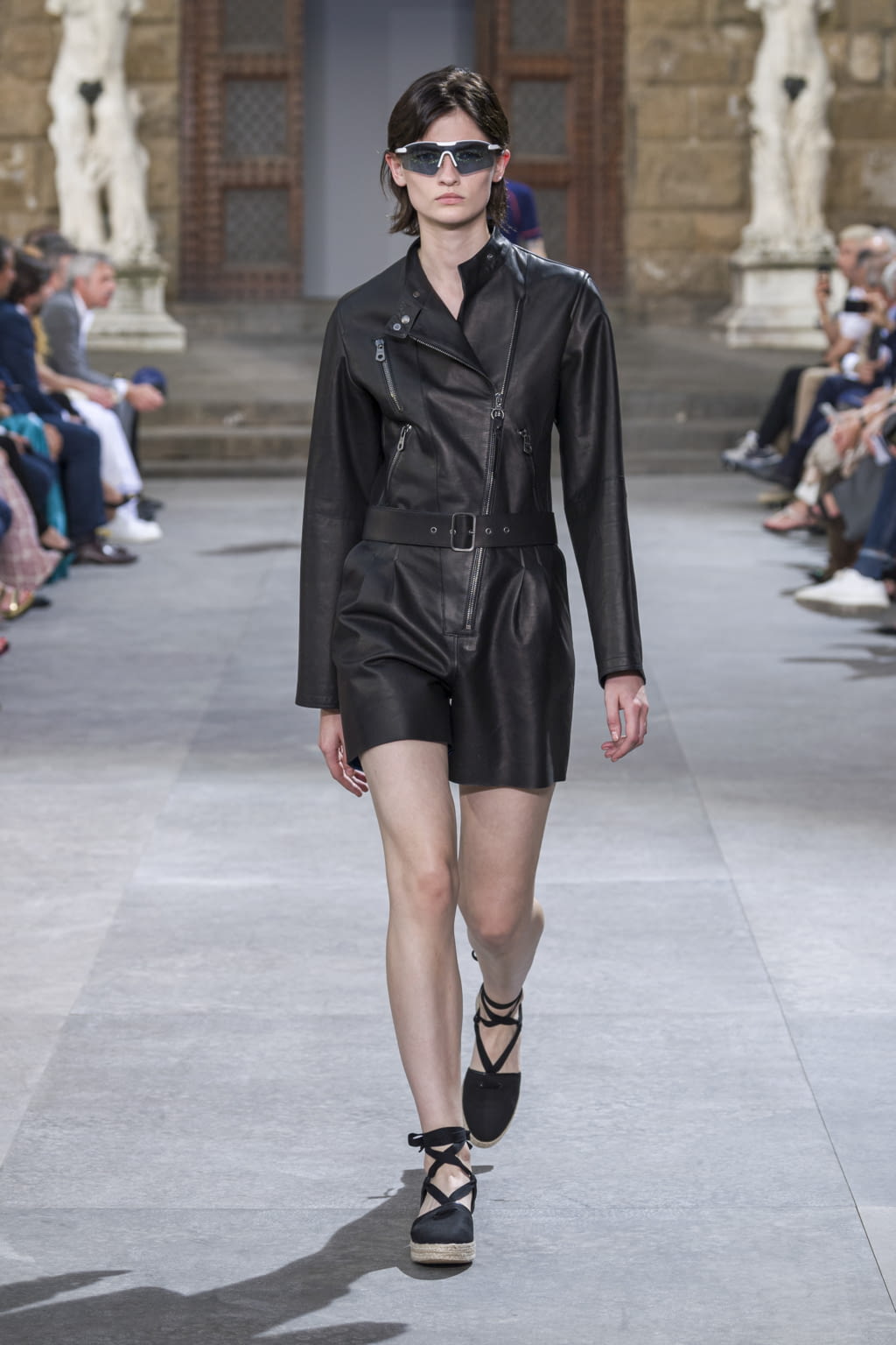 Fashion Week Florence Spring/Summer 2020 look 39 from the Ferragamo collection 男装
