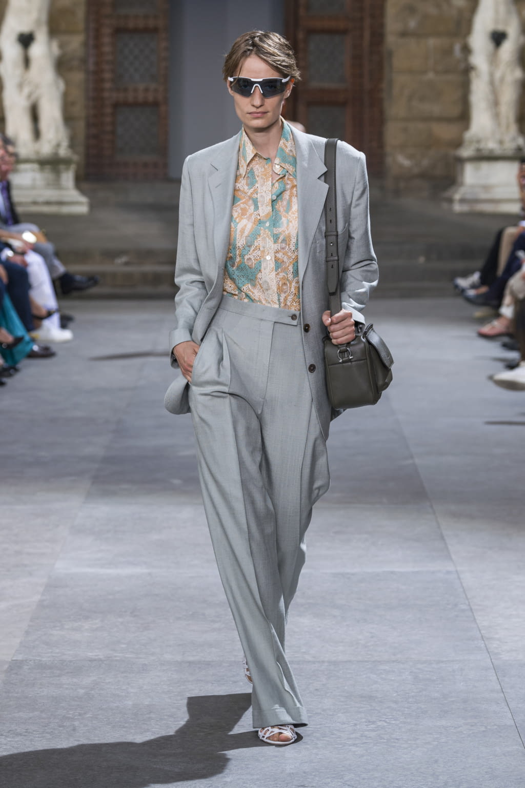 Fashion Week Florence Spring/Summer 2020 look 52 from the Ferragamo collection 男装