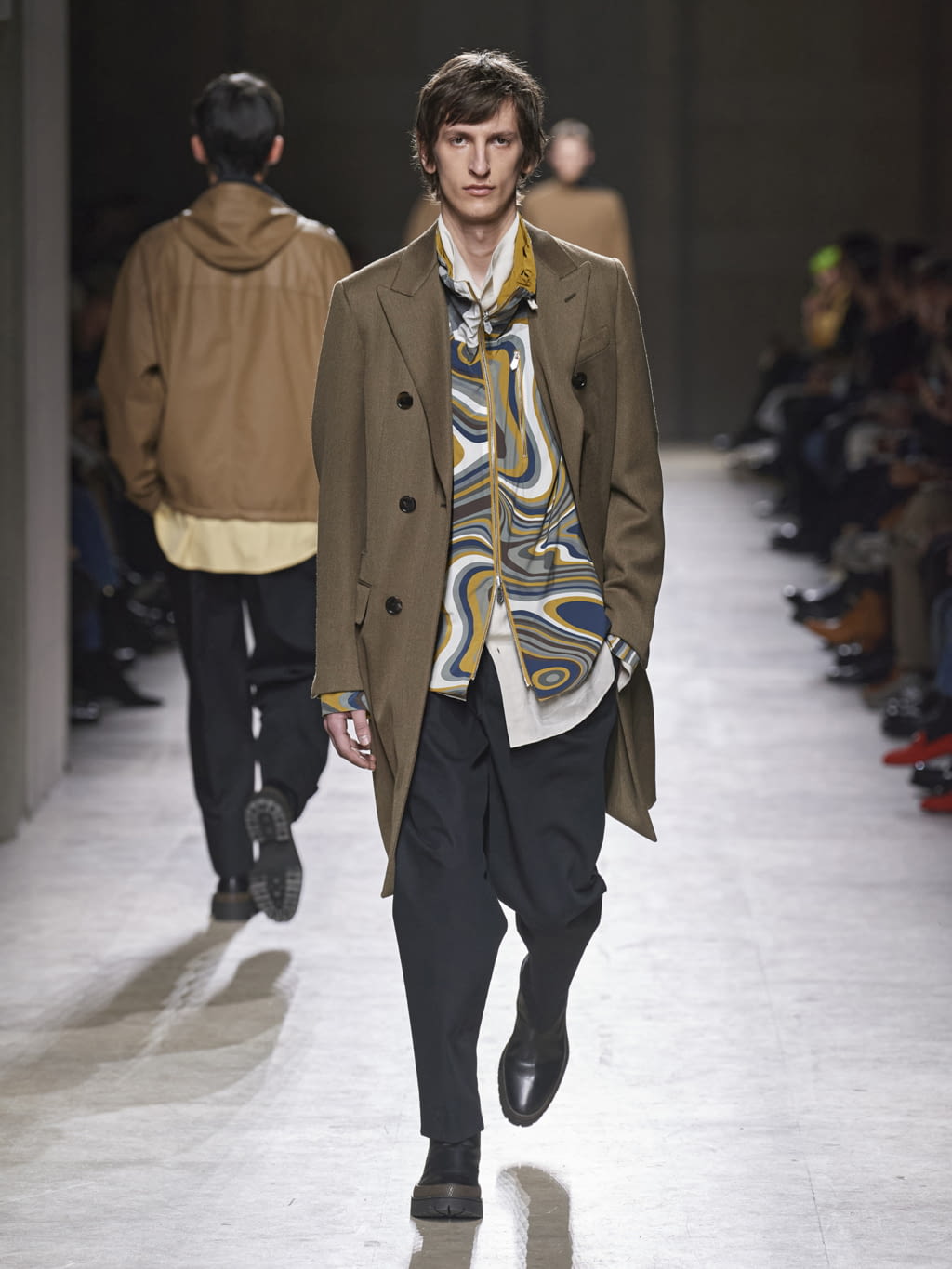 Fashion Week Paris Fall/Winter 2020 look 3 from the Hermès collection menswear