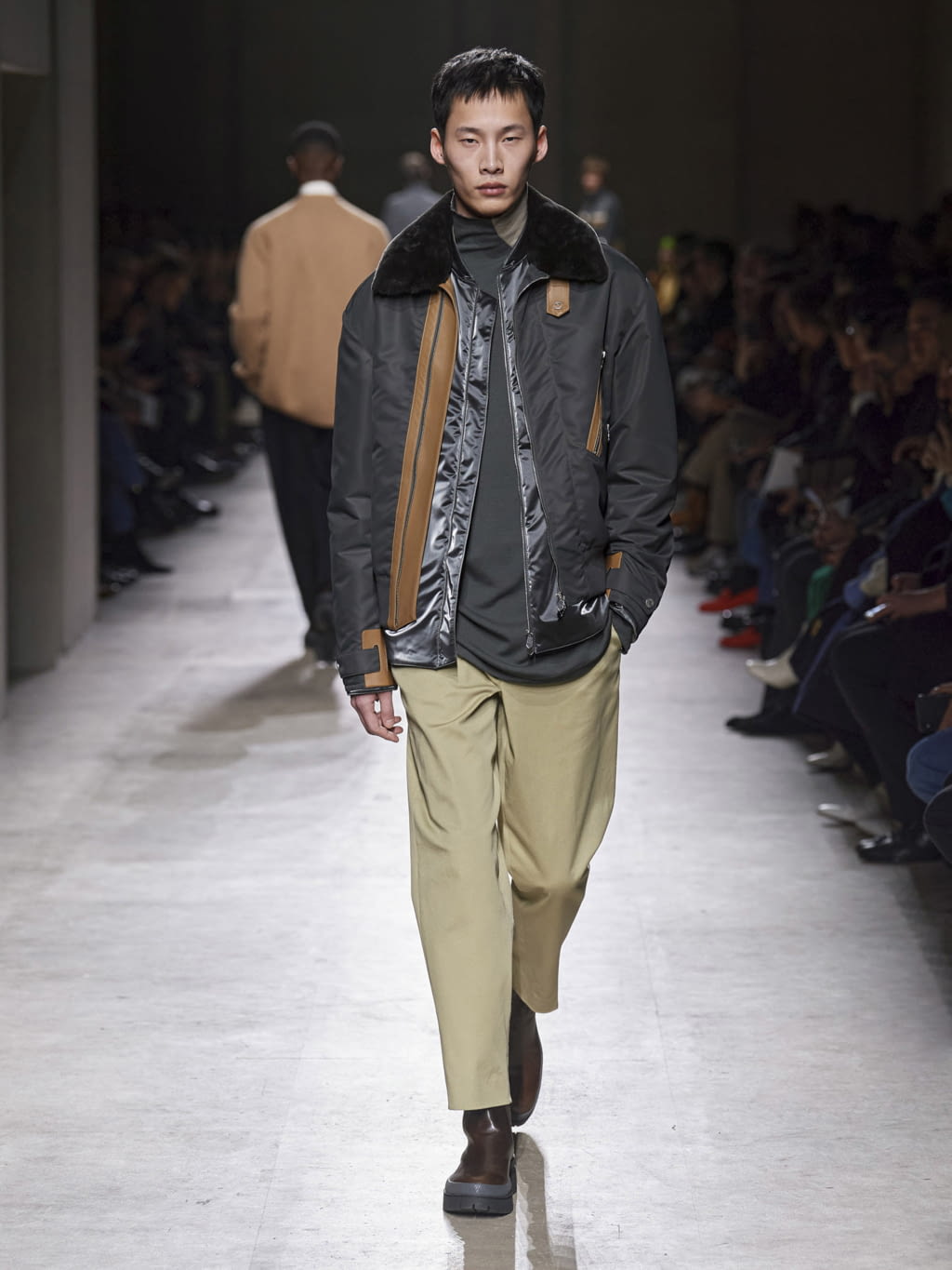 Fashion Week Paris Fall/Winter 2020 look 26 from the Hermès collection menswear
