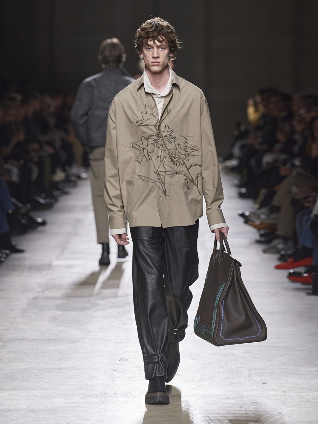 Fashion Week Paris Fall/Winter 2020 look 31 from the Hermès collection 男装