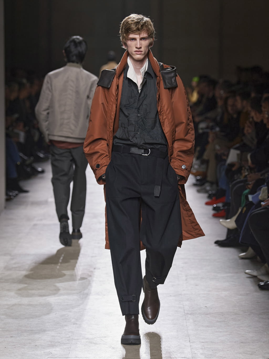 Fashion Week Paris Fall/Winter 2020 look 34 from the Hermès collection 男装