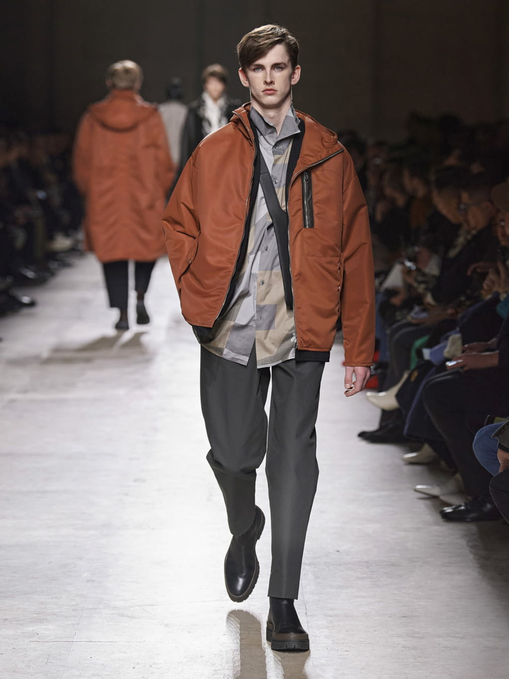 Fashion Week Paris Fall/Winter 2020 look 35 from the Hermès collection 男装
