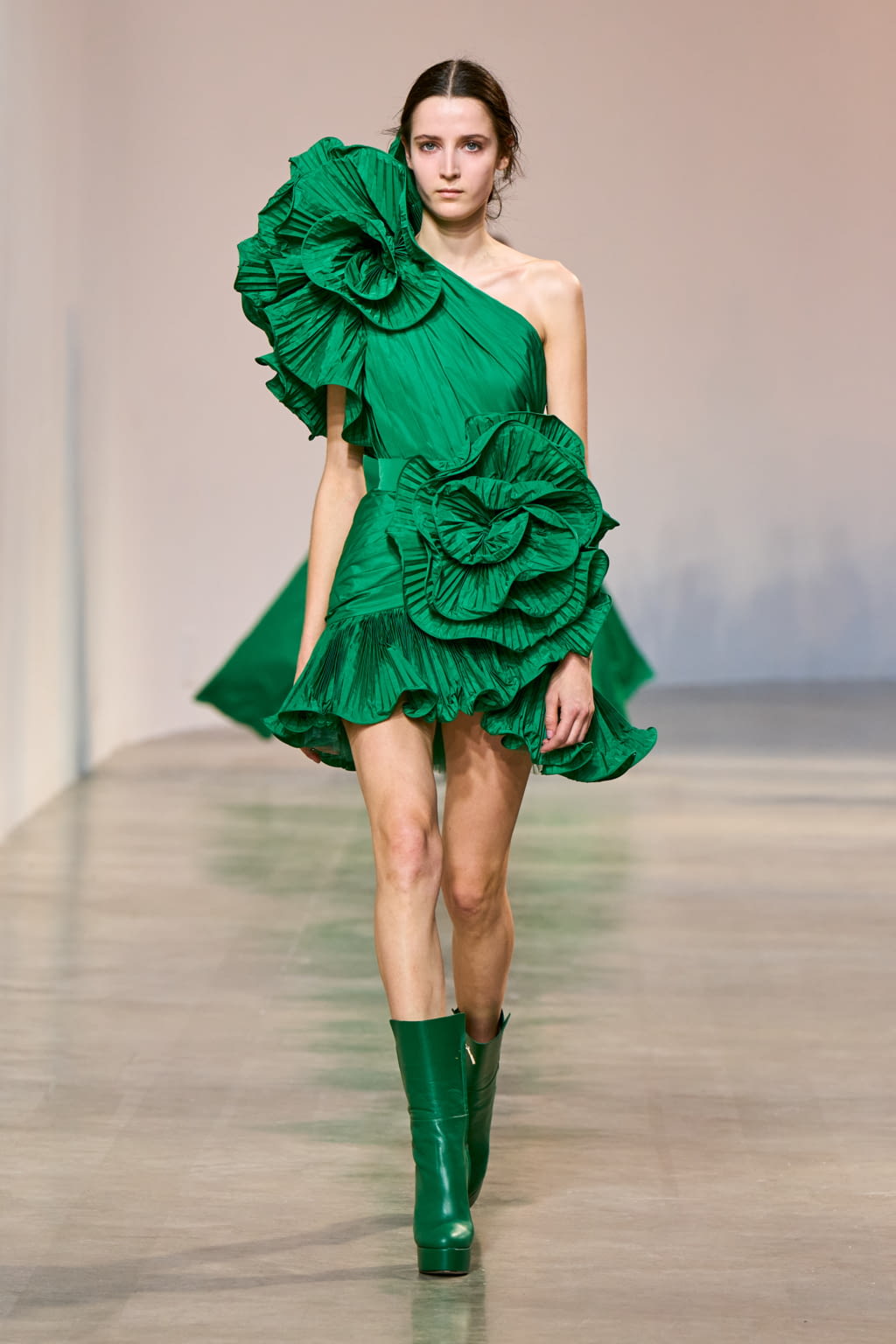 Fashion Week Paris Fall/Winter 2022 look 43 de la collection Elie Saab womenswear