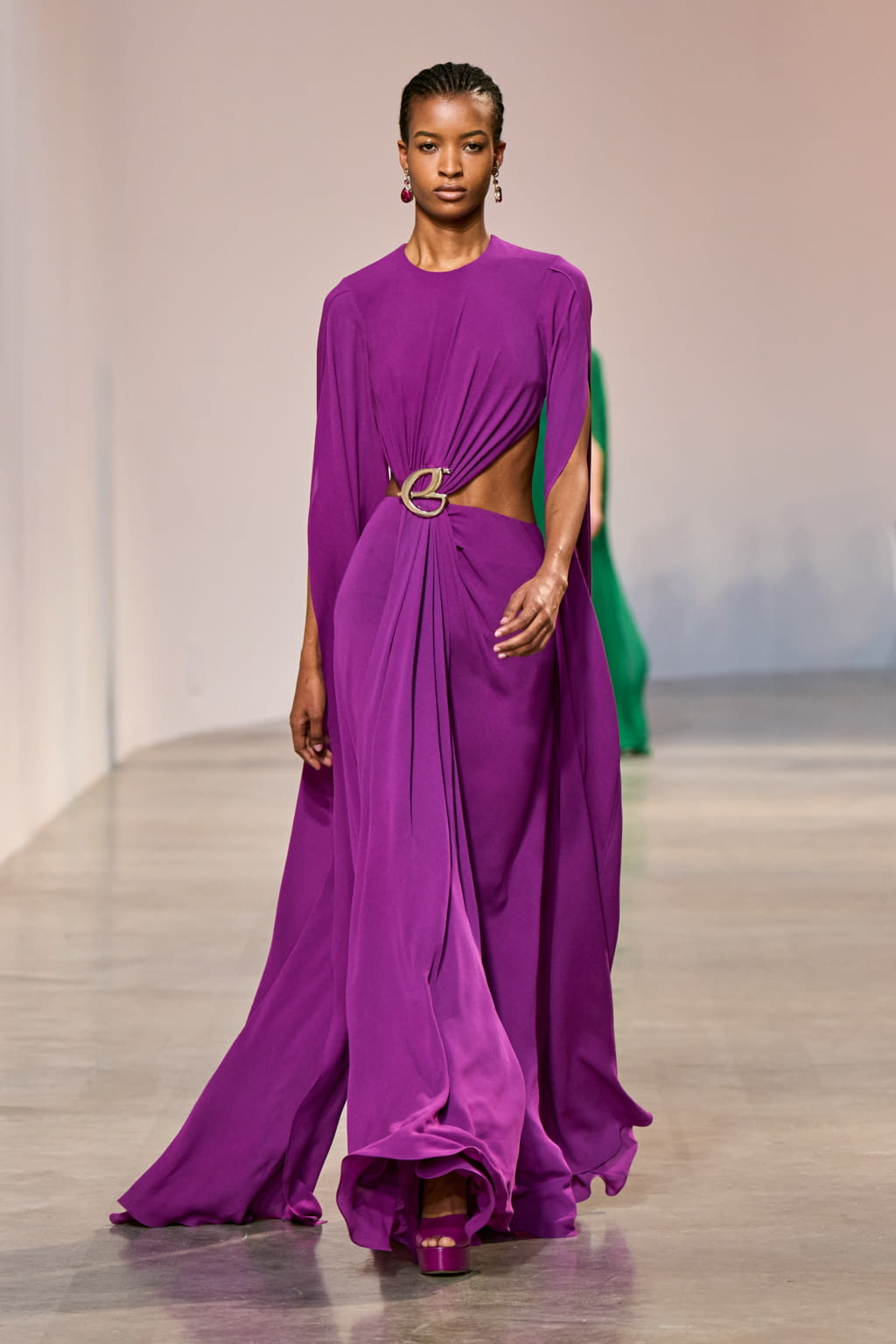 Fashion Week Paris Fall/Winter 2022 look 48 from the Elie Saab collection womenswear