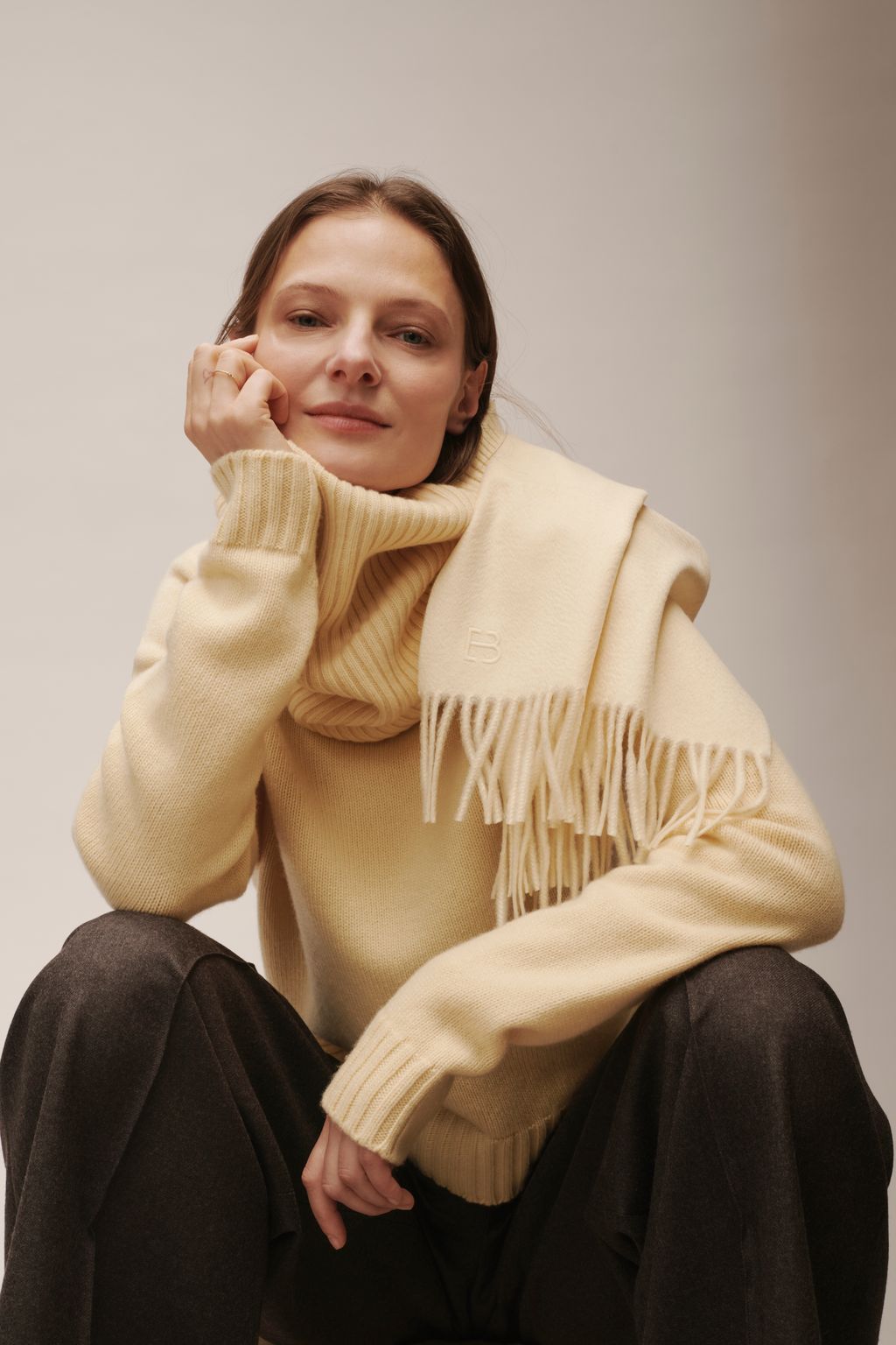 Fashion Week Paris Fall/Winter 2025 look 18 from the Eric Bompard collection womenswear