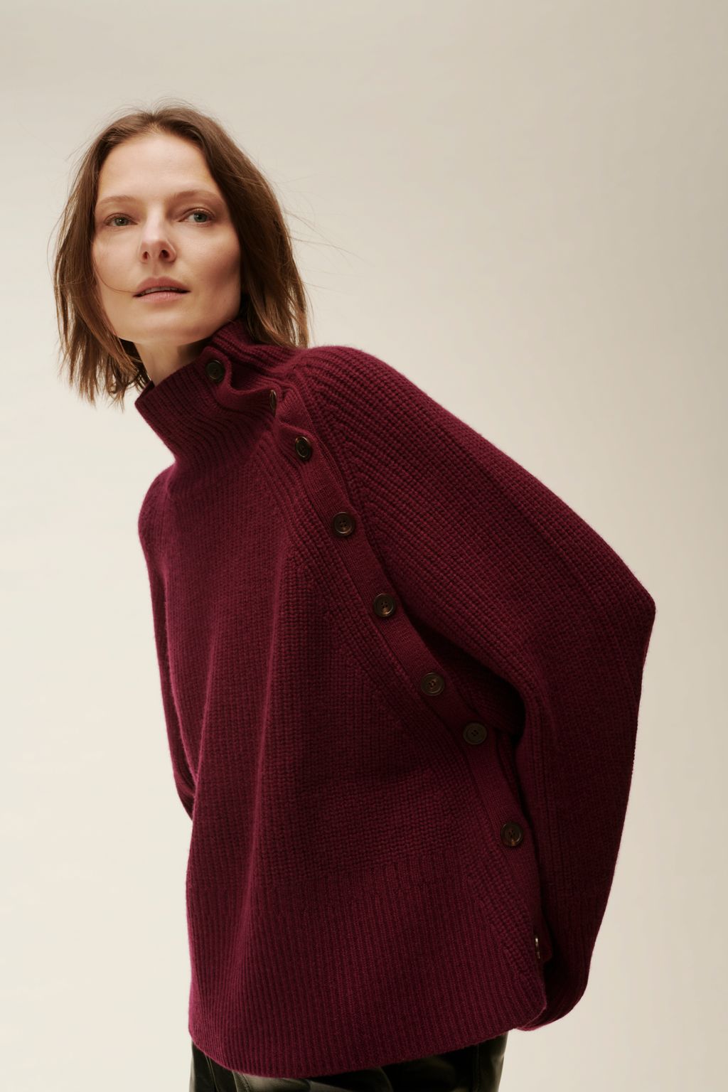 Fashion Week Paris Fall/Winter 2025 look 37 from the Eric Bompard collection womenswear