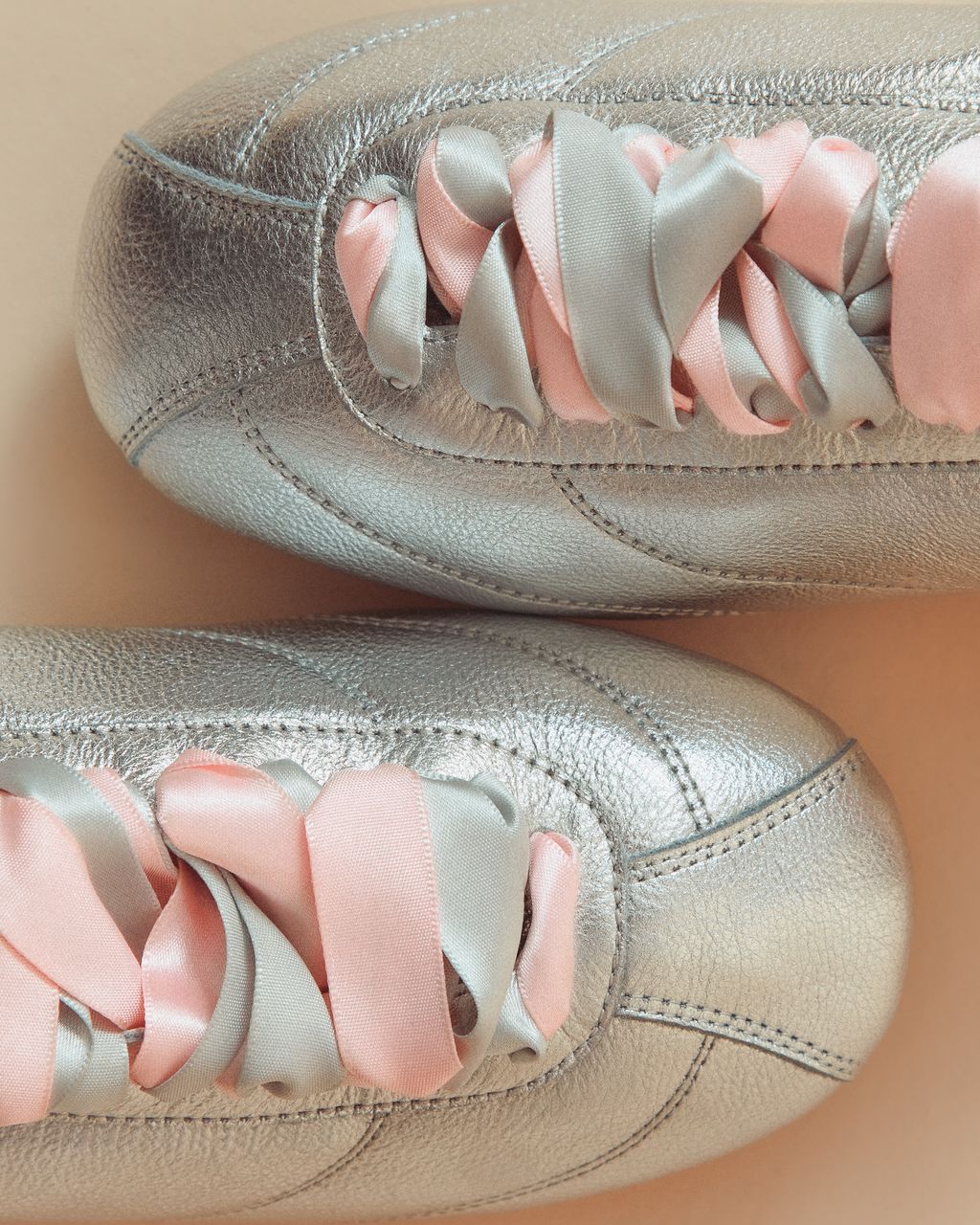 Fashion Week Paris Spring/Summer 2025 look 190 from the Repetto collection womenswear accessories