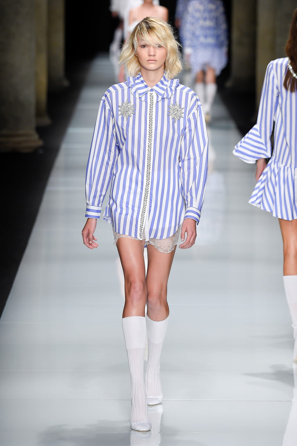 Fashion Week Milan Spring/Summer 2017 look 6 from the Francesco Scognamiglio collection womenswear