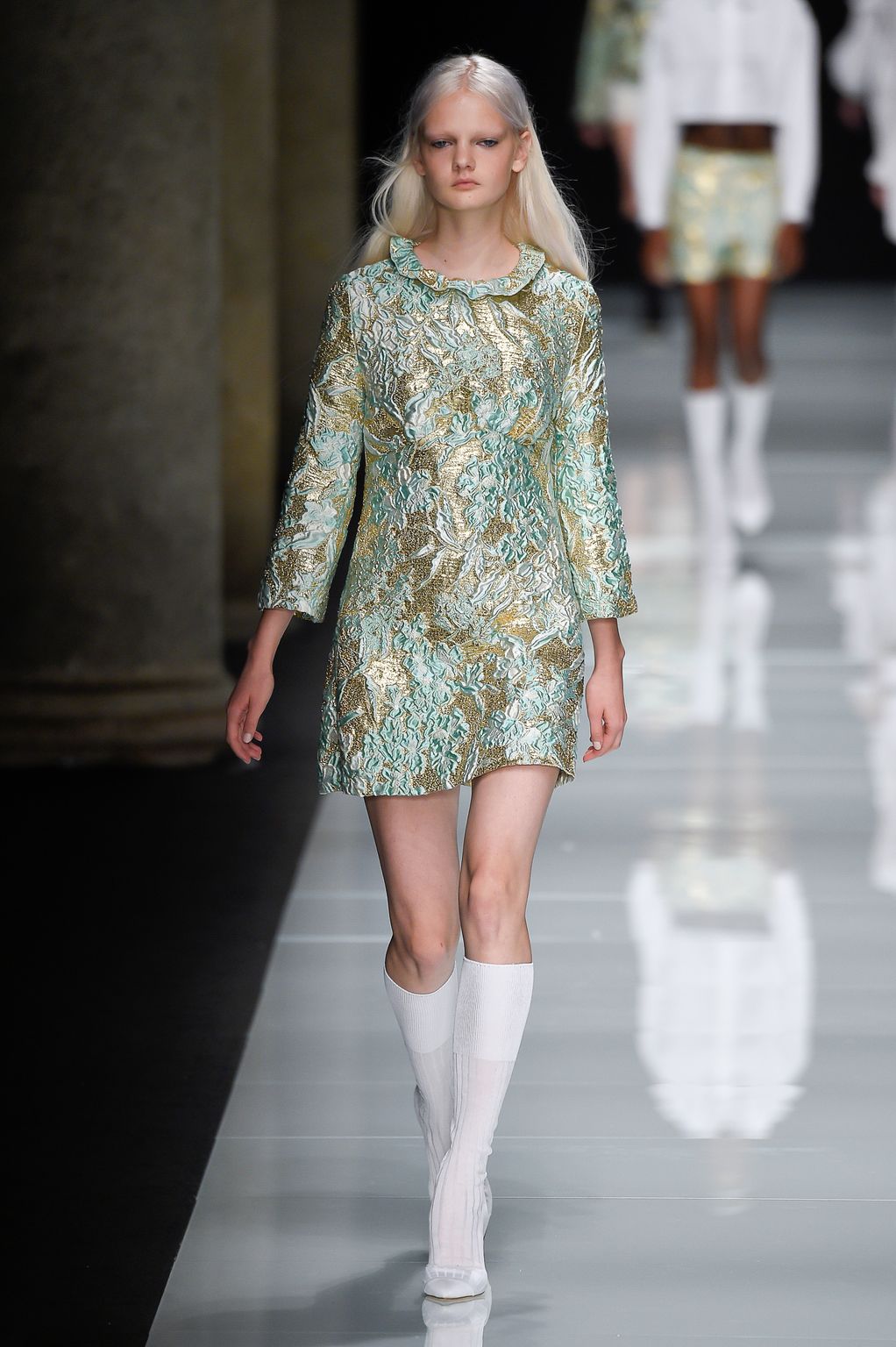 Fashion Week Milan Spring/Summer 2017 look 16 from the Francesco Scognamiglio collection womenswear