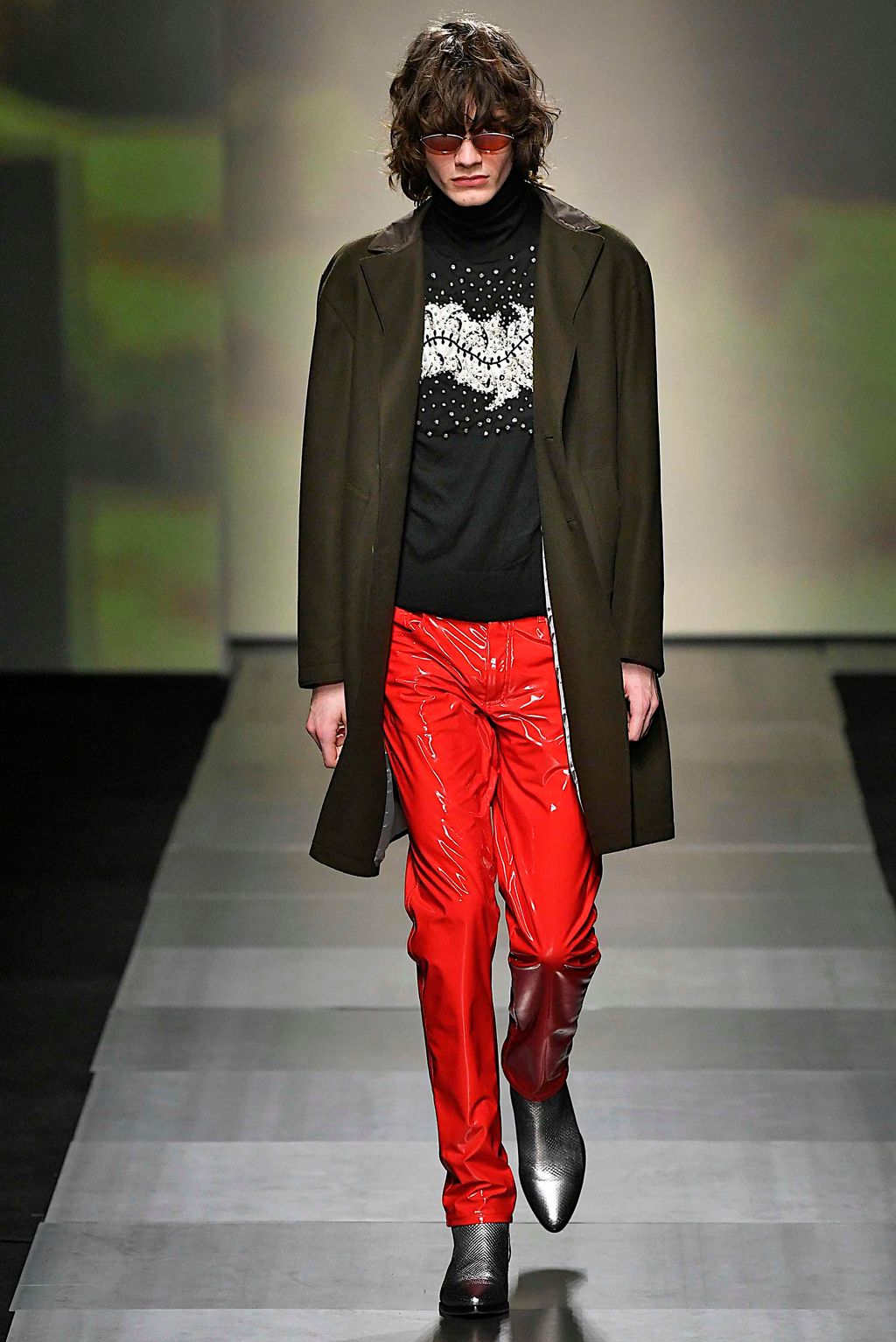 Fashion Week Milan Fall/Winter 2019 look 2 from the Frankie Morello collection menswear