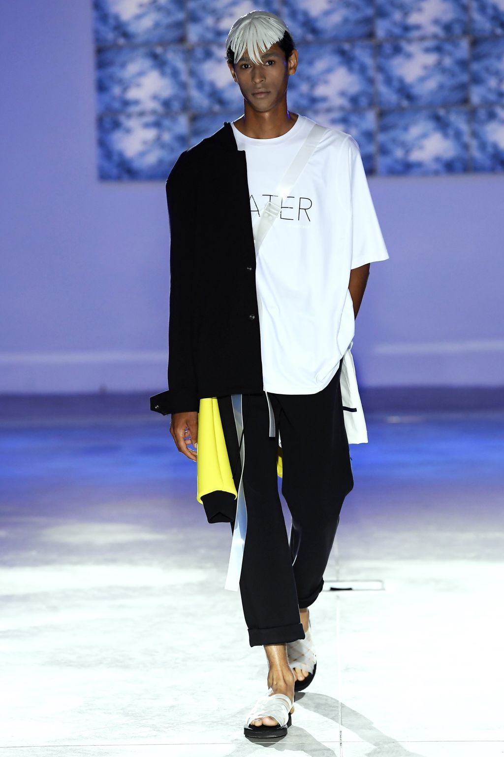 Fashion Week Florence Spring/Summer 2019 look 12 from the Fumito Gandryu collection 男装