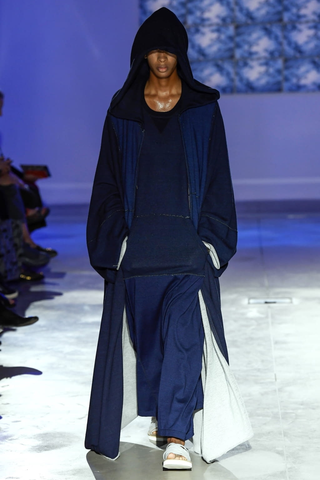Fashion Week Florence Spring/Summer 2019 look 17 from the Fumito Gandryu collection 男装