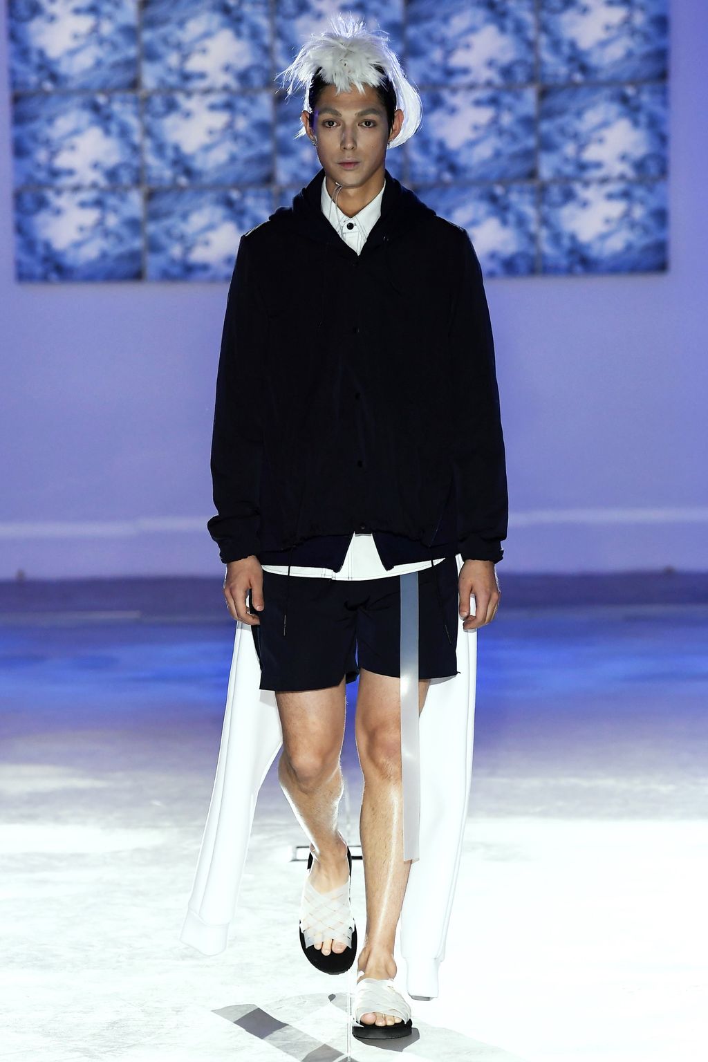Fashion Week Florence Spring/Summer 2019 look 25 from the Fumito Gandryu collection 男装