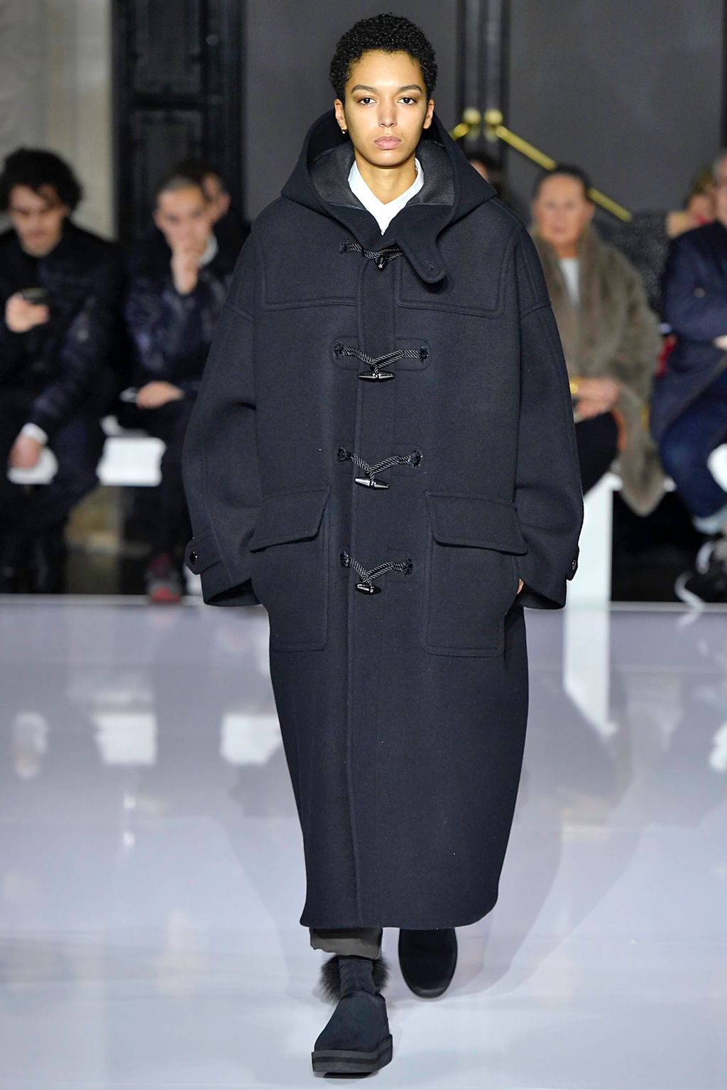 Fashion Week Paris Fall/Winter 2019 look 25 de la collection Fumito Gandryu menswear