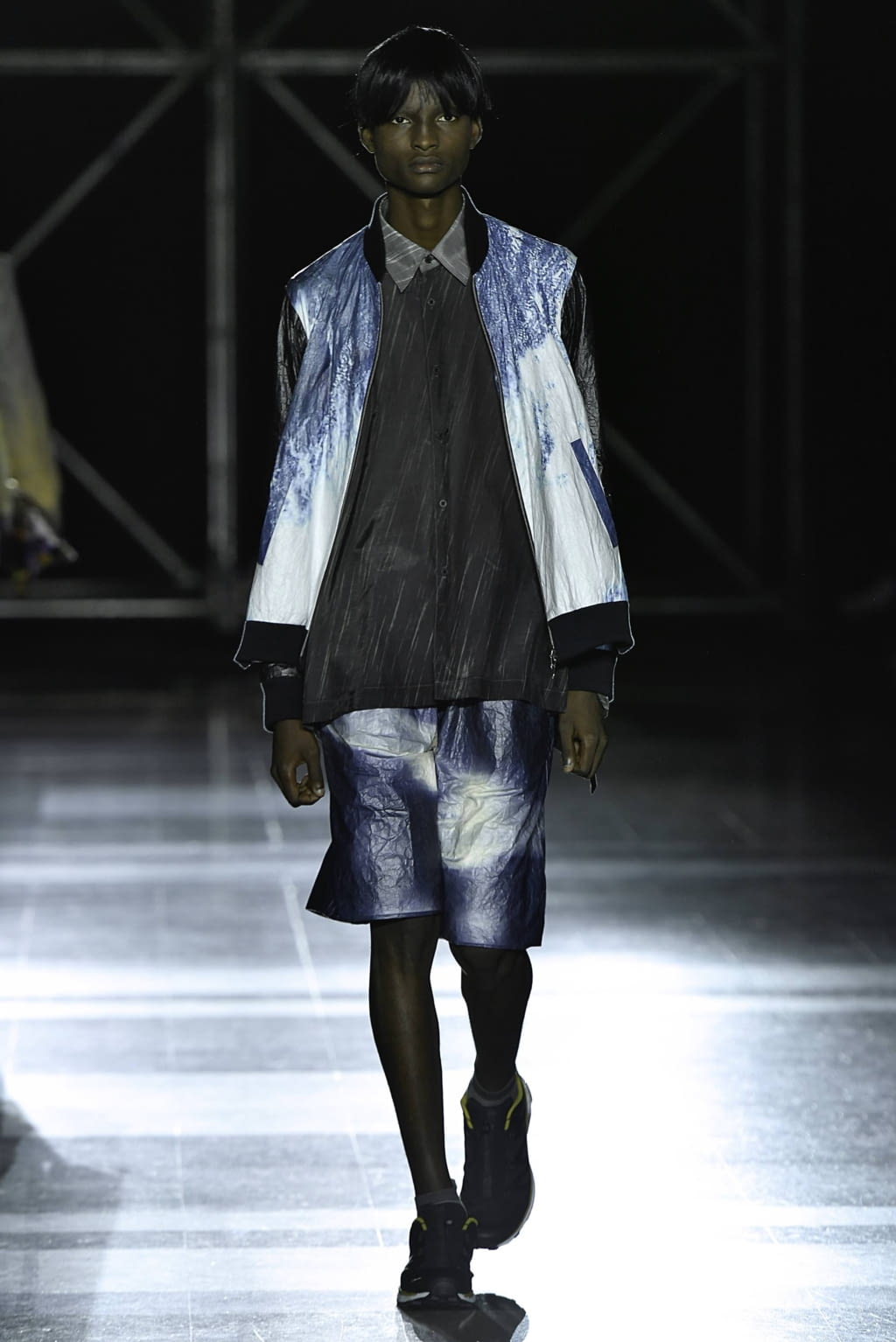 Fashion Week Paris Spring/Summer 2020 look 3 from the Fumito Gandryu collection 男装