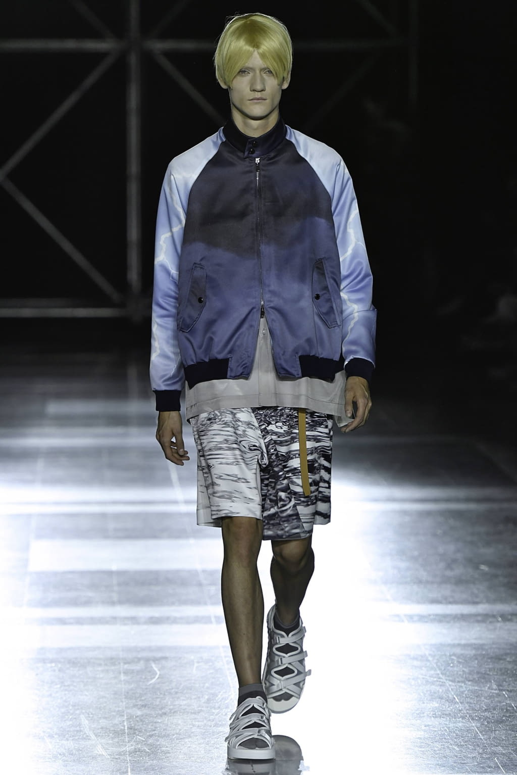 Fashion Week Paris Spring/Summer 2020 look 8 from the Fumito Gandryu collection menswear