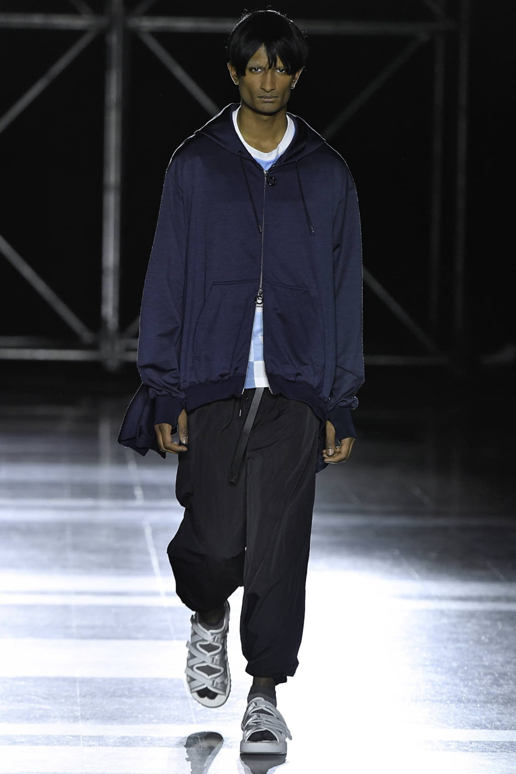 Fashion Week Paris Spring/Summer 2020 look 15 from the Fumito Gandryu collection menswear