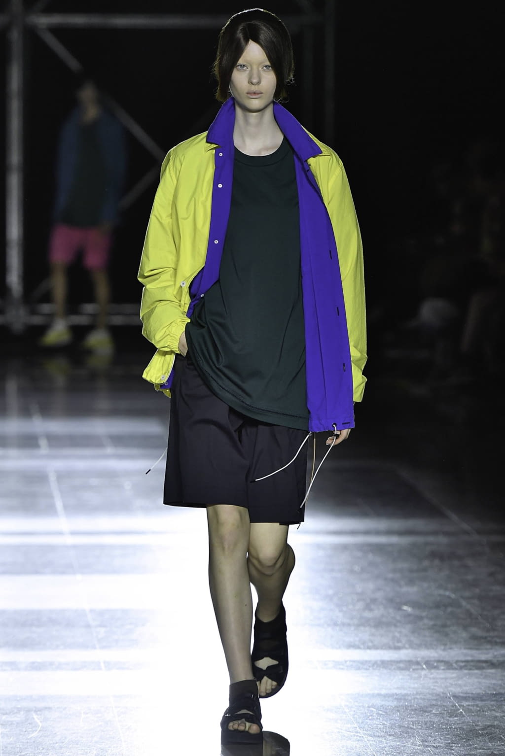 Fashion Week Paris Spring/Summer 2020 look 24 from the Fumito Gandryu collection 男装