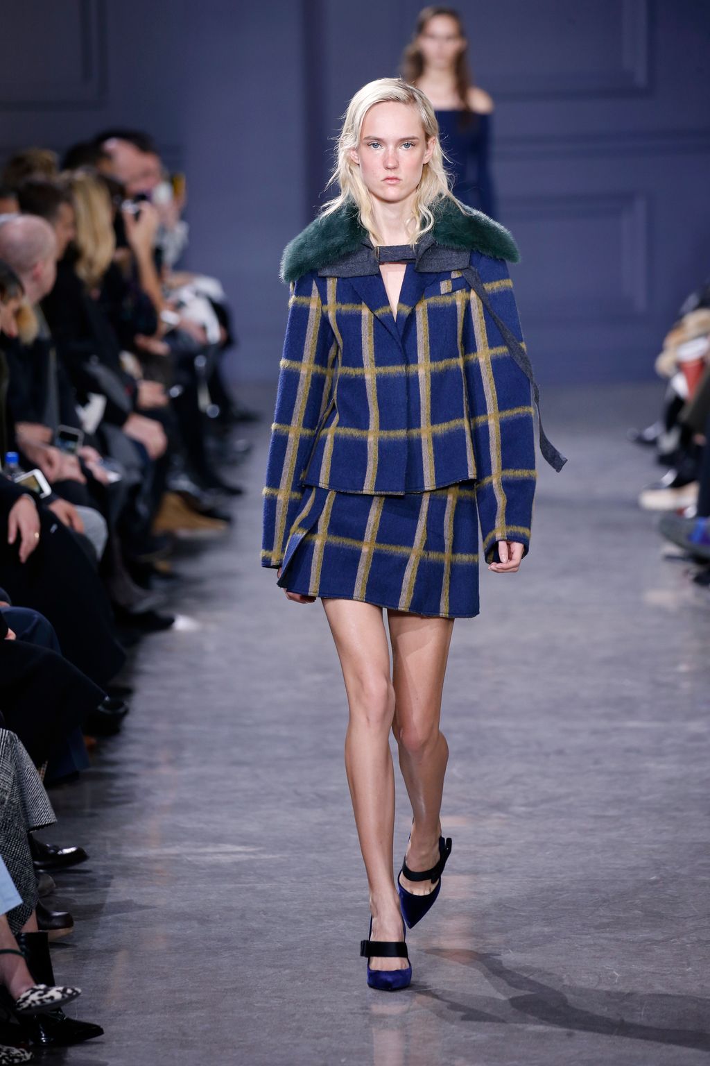 Fashion Week New York Fall/Winter 2016 look 8 from the Jason Wu collection 女装