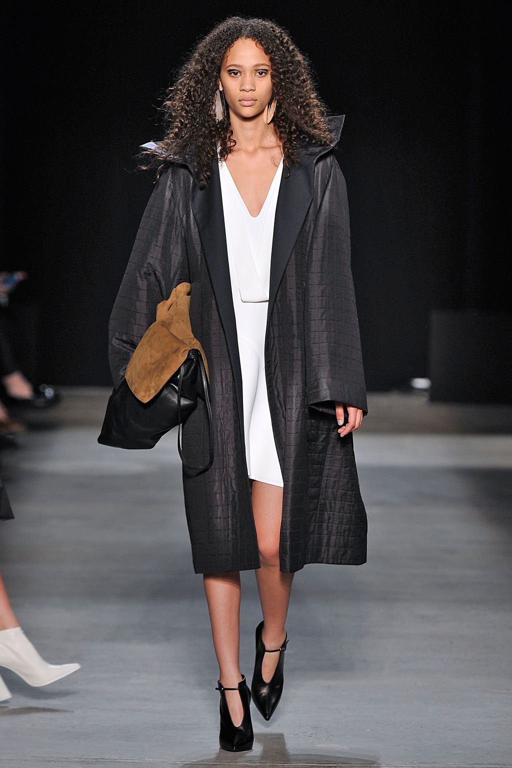Fashion Week New York Fall/Winter 2016 look 7 from the Narciso Rodriguez collection womenswear