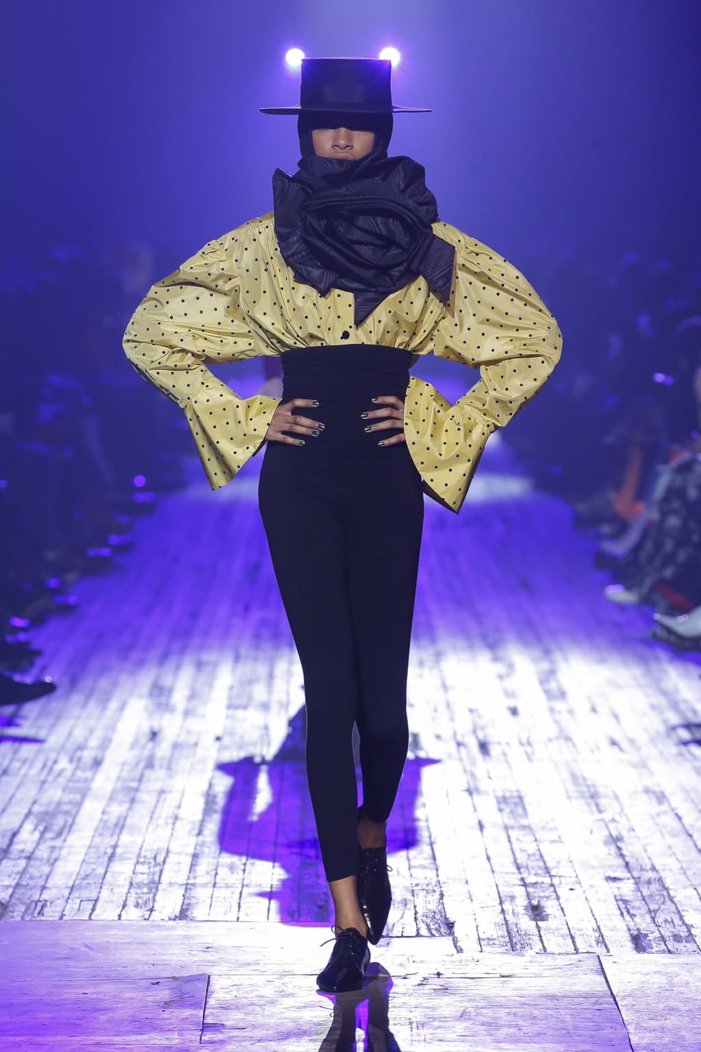 Fashion Week New York Fall/Winter 2018 look 9 de la collection Marc Jacobs womenswear