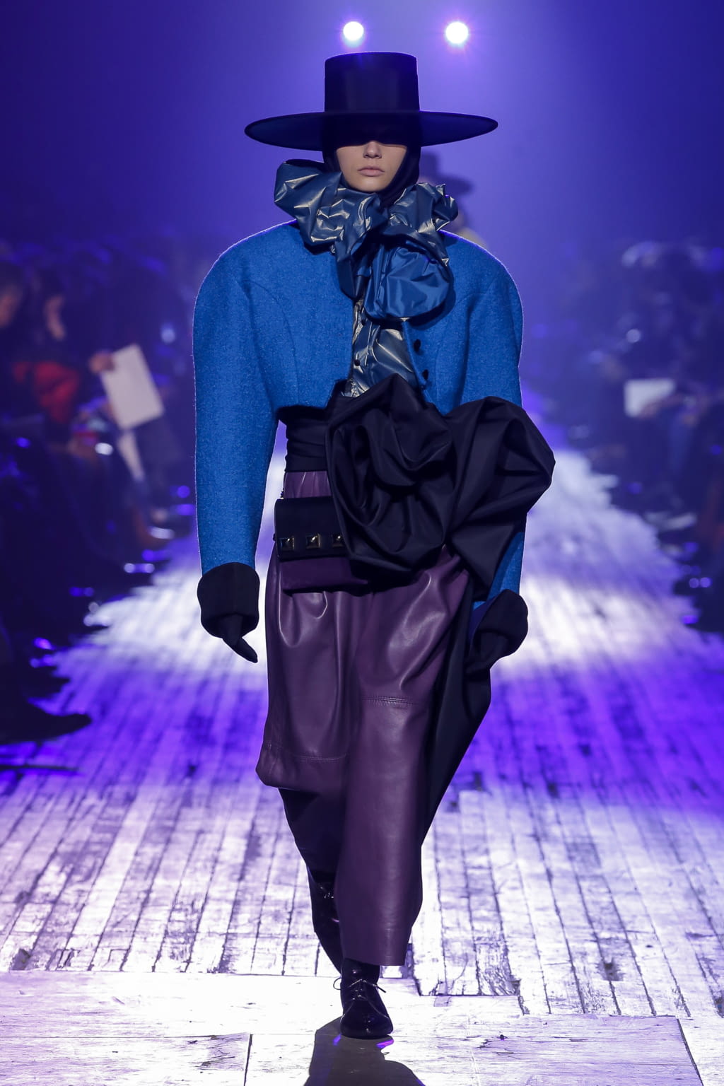 Fashion Week New York Fall/Winter 2018 look 33 de la collection Marc Jacobs womenswear
